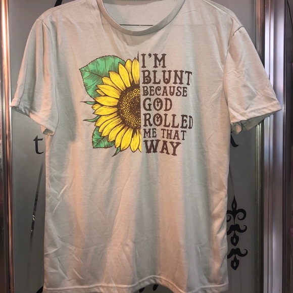 Super cute t-shirt BLUNT GOD ROLLED ME THIS WAY - Picture 4 of 5